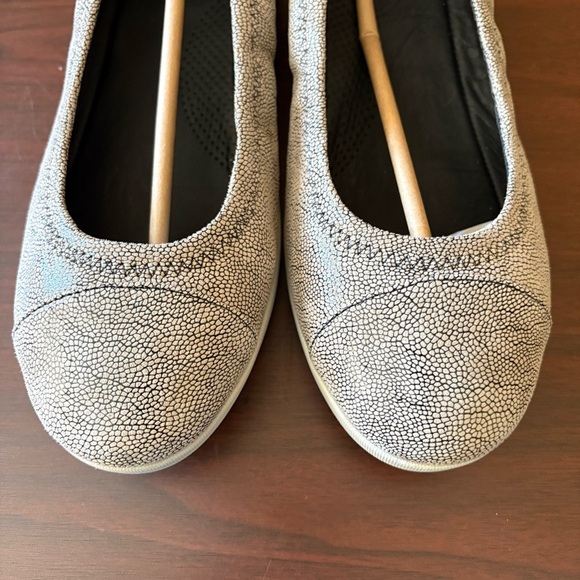 Fitflop F-Pop Ballerina Leather Stone Pebbleprint Gray Women's Flats Sz.9 - Picture 4 of 7